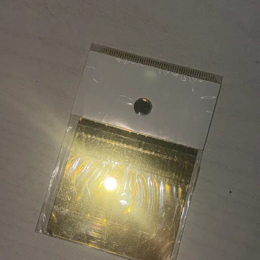 [BUNJANG] This Person is My Master Metallic Card Photocard Vintage Stationery Goods / 이 사람이 나의 주인님 메탈릭 카드 포카 고전문구 굿즈