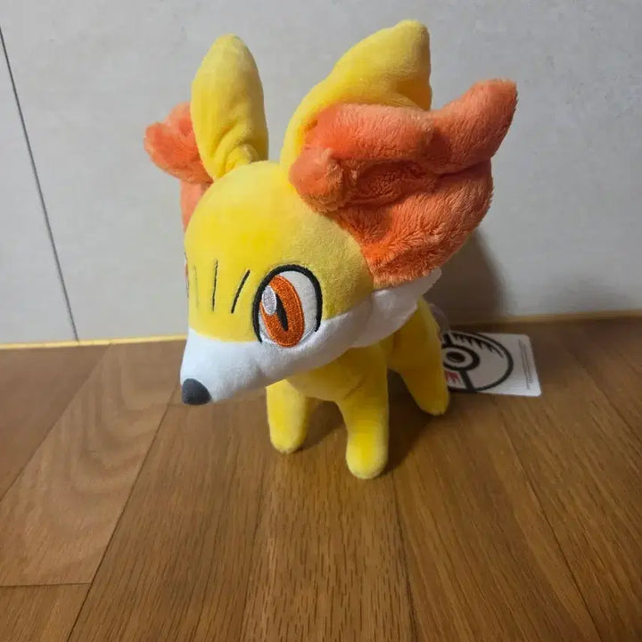 [BUNJANG] Pokemon Center Fennekin Plush Doll / 포켓몬센터 푸호꼬 인형
