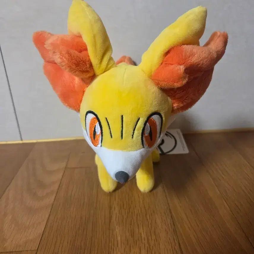 [BUNJANG] Pokemon Center Fennekin Plush Doll / 포켓몬센터 푸호꼬 인형