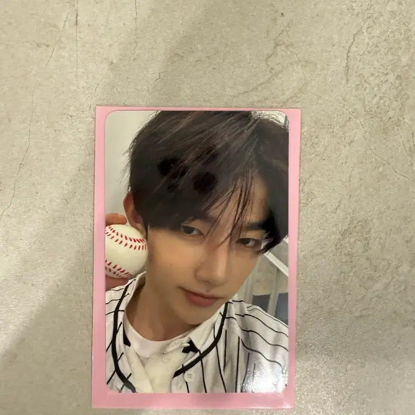 [BUNJANG] ZB1 Zhang Hao Apple Music Photocard / 앤더블 장하오 야구 애플뮤직 포카