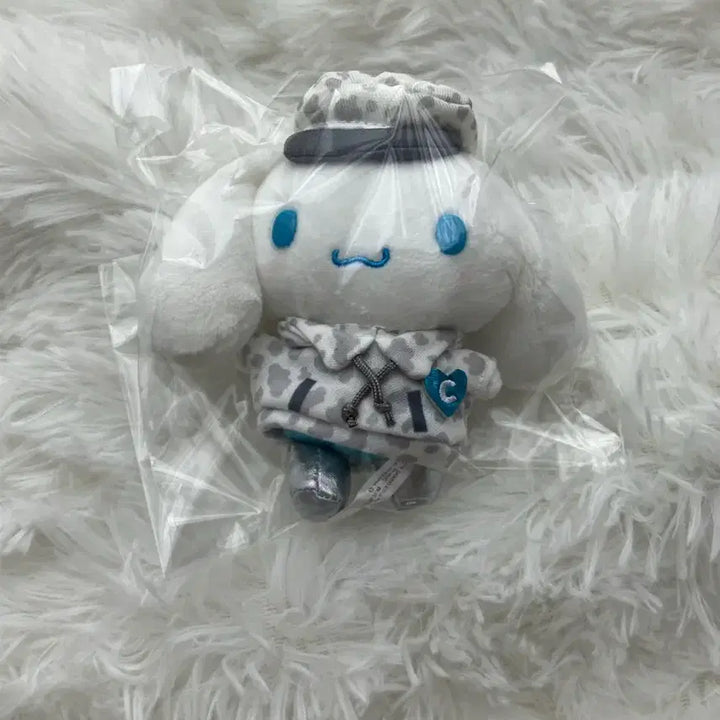 [BUNJANG] Sanrio Cinnamonroll Authentic Plush Doll / 산리오 시나몬롤 정품 인형