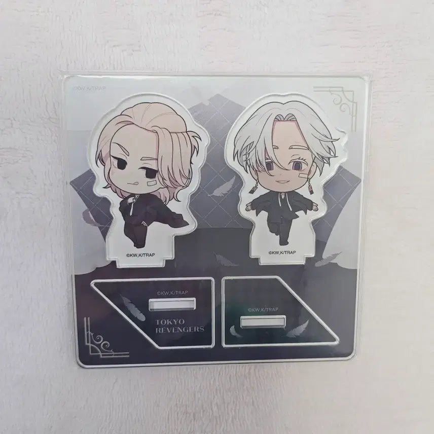 [BUNJANG] Tokyo Revengers Izana Mikey Don Quijote Suit Acrylic Stand / 도리벤 도쿄리벤저스 이자나 마이키 돈키호테 정장 아크릴