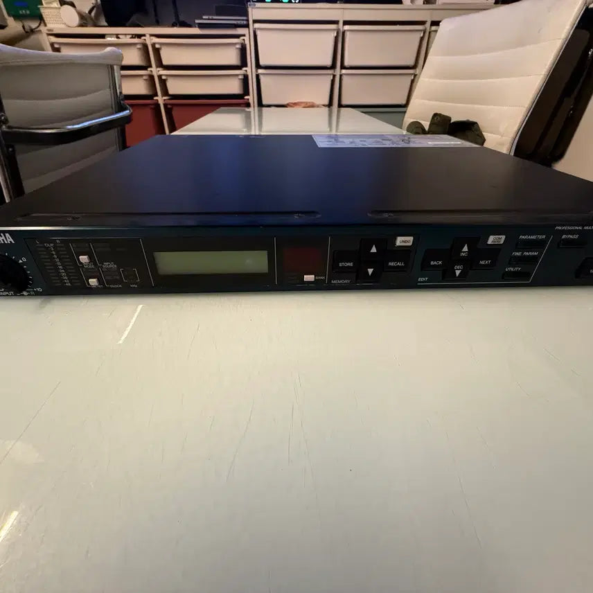 [BUNJANG] Yamaha SPX2000 Digital Multi-Effect Processor / 야마하 SPX2000