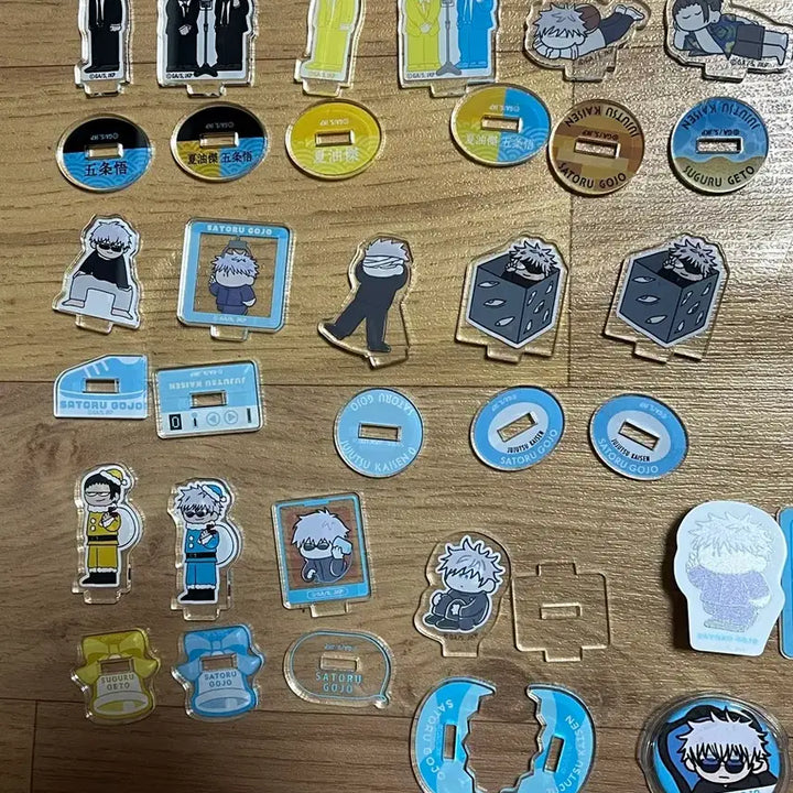 [BUNJANG] Jujutsu Kaisen Loft Acrylic Stand &amp; Badge Bundle Set / 주술회전 로프트 각종 지로리 일괄판매