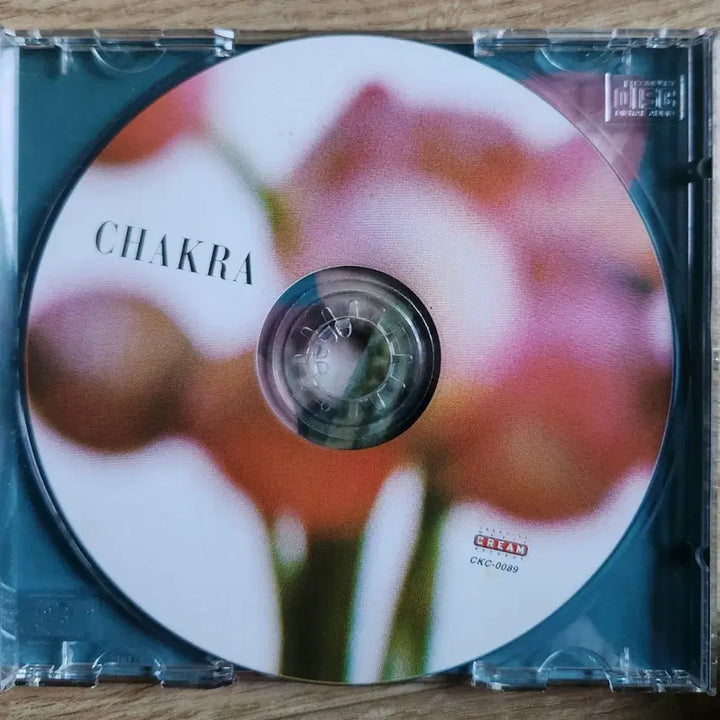 [BUNJANG] Chakra 1st Album CD / 샤크라 CHAKRA  - 한 CD