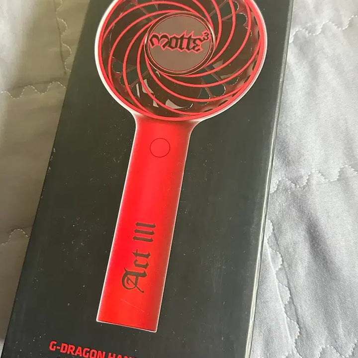[BUNJANG] G-Dragon MOTTE Handheld Fan Red Unused / 지드래곤 모태 motte 손선풍기 미사용 새 제품