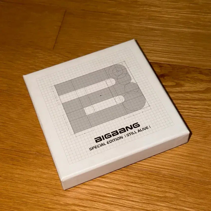 [BUNJANG] BIGBANG Still Alive Monster Photobook / 빅뱅 앨범 스틸얼라이브 still alive 몬스터