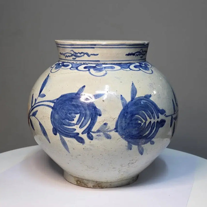 [BUNJANG] Joseon Dynasty White Porcelain Blue-and-White Bottle with Buddha&