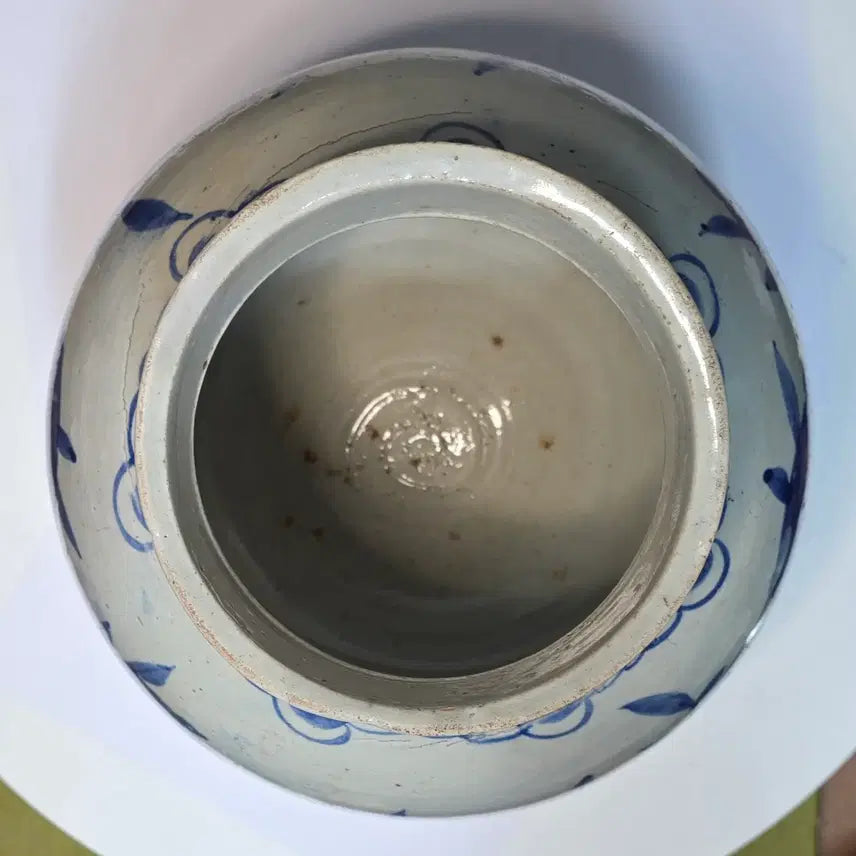 [BUNJANG] Joseon Dynasty White Porcelain Blue-and-White Bottle with Buddha&