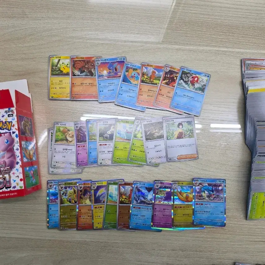 [BUNJANG] Pokemon 151 Card Set Bundle with Holo &amp; Pokeball Cards / 포켓몬 151카드 정리 [홀로&amp;몬볼 포함 일괄]