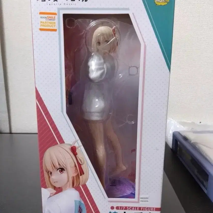 [BUNJANG] Lycoris Recoil Nishikigi Chisato Oversized Trainer Figure (1/7 Scale, Sealed) / (미개봉) 팻 리코리스 리코일 니시키기 치사토 오버사이즈 트레이닝복