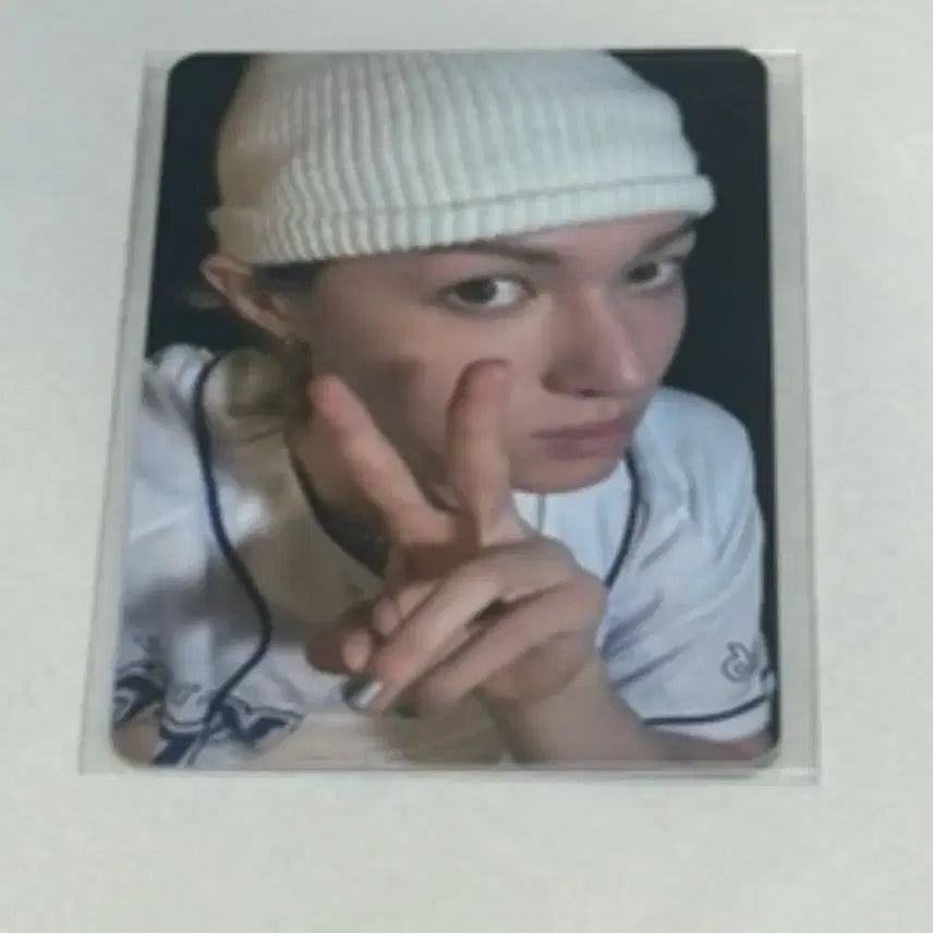 [BUNJANG] Courtis Martin Everline Lucky Draw Photocard / 코르티스 마틴 에버라인 럭드 포카 양도 3차