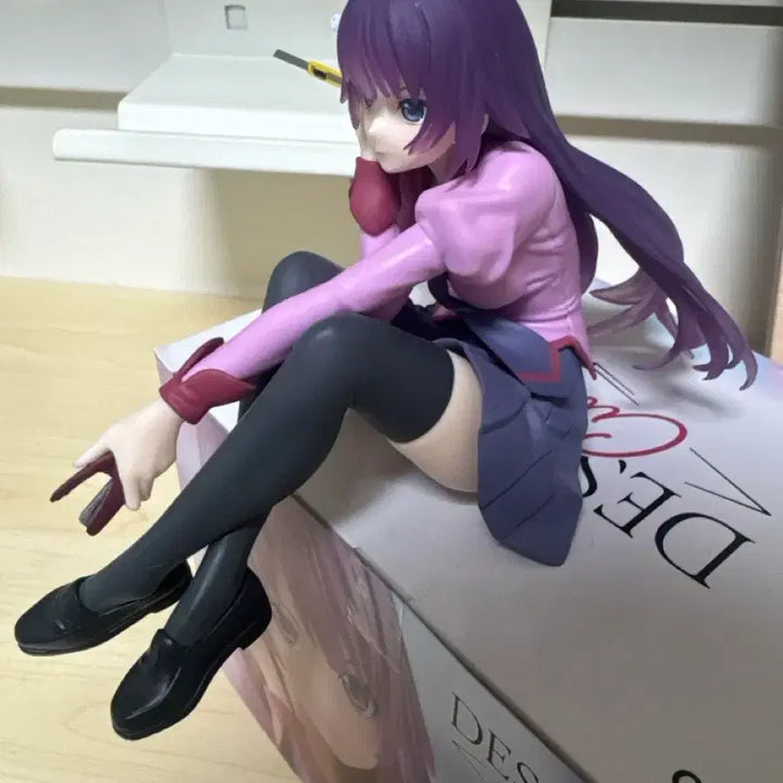 [BUNJANG] Bakemonogatari Hitagi Senjougahara Desktop Figure / 바케모노가타리 데스크탑 센죠가하라 히타기 피규어