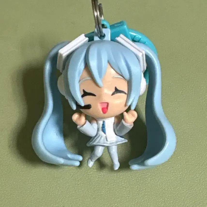[BUNJANG] Hatsune Miku Yuki Miku Keychain / 유키 미쿠 키링