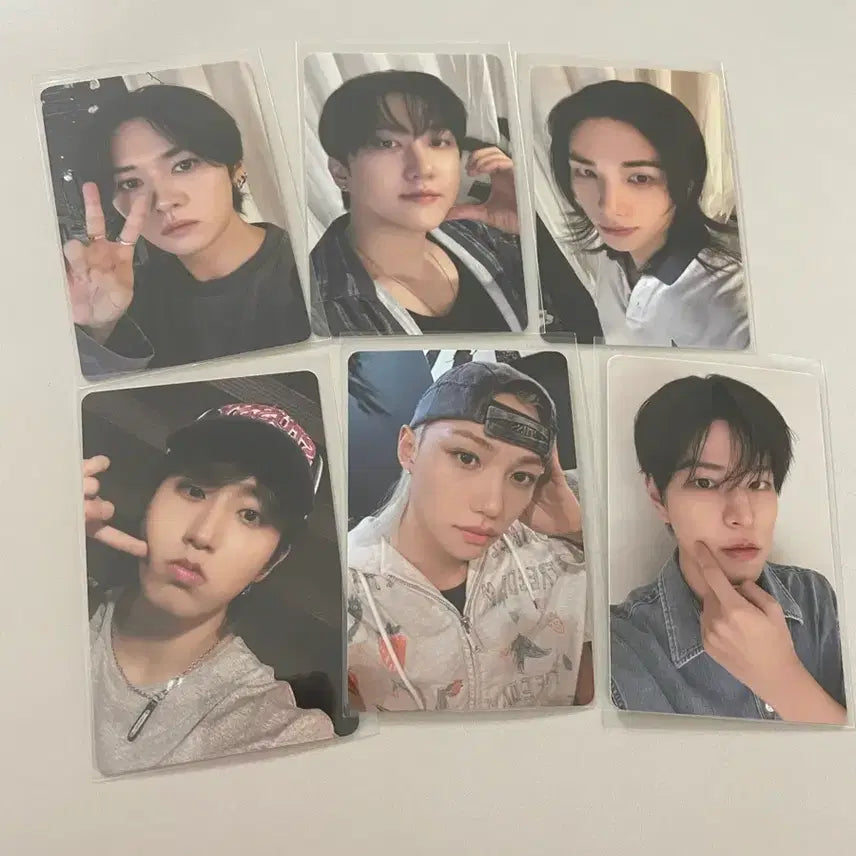[BUNJANG] Stray Kids Photocard GripTok Bundle Set / 스트레이키즈 그립톡 포카
