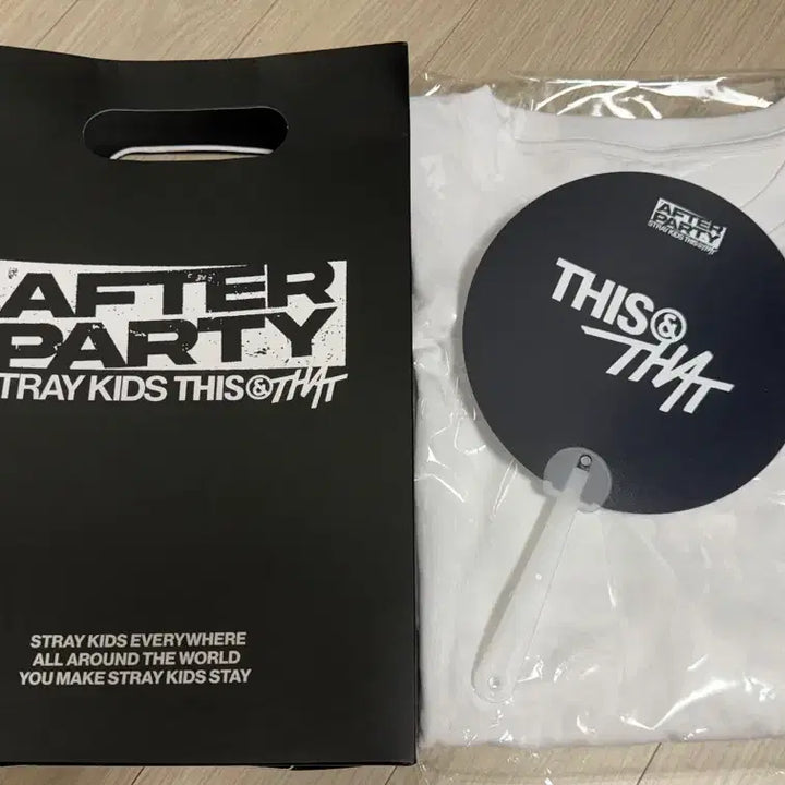 [BUNJANG] Stray Kids This &amp; That After Party Unofficial Goods T-Shirt, Fan, Pouch / 스트레이키즈 스키즈 디스앤댓 애프터파티 after party 역조공 티셔츠 굿즈 gift 양도 straykids this&amp;that 공방포카