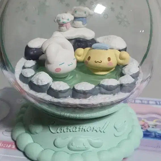 [BUNJANG] Sanrio Cinnamoroll Happy Days Terrarium Figure / 산리오 시나모롤 해피 데이즈 테라리움 피규어