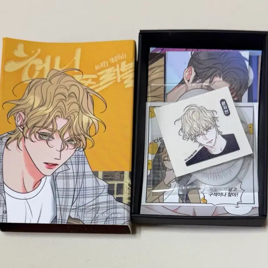 [BUNJANG] Honey Trouble Collection Keyring Set, Photocard Bundle Set / 허니트러블 컬렉션 키링세트, 컬렉션 포토카드 등 일괄