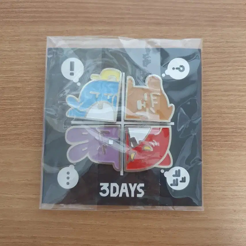 [BUNJANG] Jam_ppal Pixel Toy 3DAYS Pin Badge Set (Sealed) / 뜰팁 잠뜰 픽셀리 3DAYS 핀뱃지 세트 미개봉