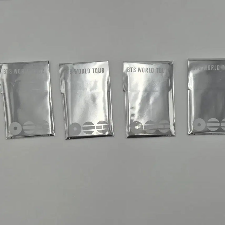 [BUNJANG] BTS WORLD TOUR Arirang Busan Concert Photocard (Sealed) / [미개봉] BTS WORLD TOUR 아리랑 부산콘  포토카드