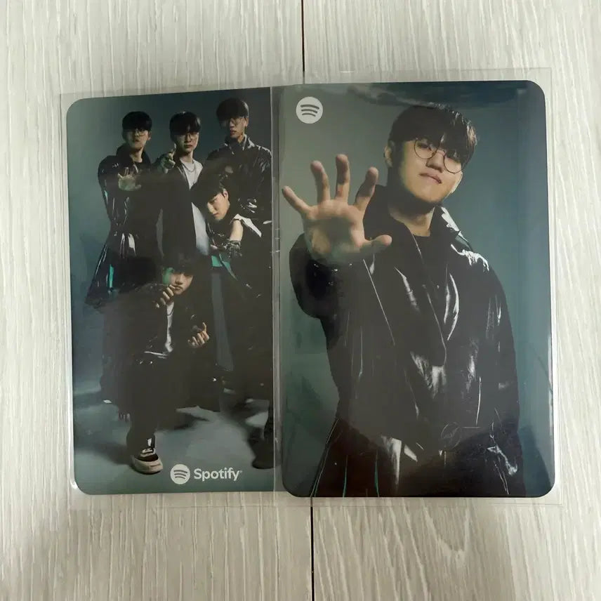 [BUNJANG] T1 Spotify Group Photocard + Personal Owner Set / 티원 t1 스포티파이 단체포카 + 개인 오너 3등상 세트