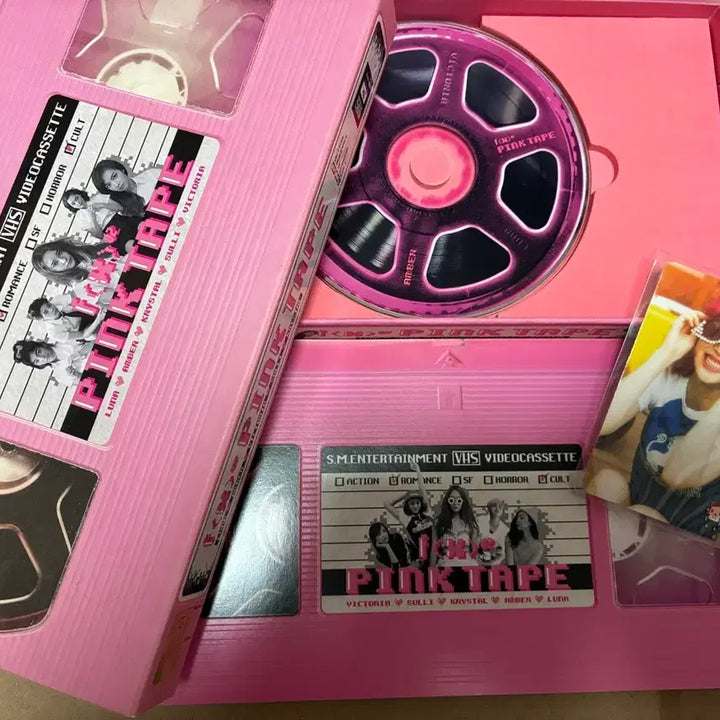 [BUNJANG] f(x) Pink Tape Album Bundle with Sulli Photocard / 에프엑스 핑크테이프 정품 앨범 + 설리 포카 첫사랑니 포토카드 f(x) 크리스탈 화보집 화보 포토북