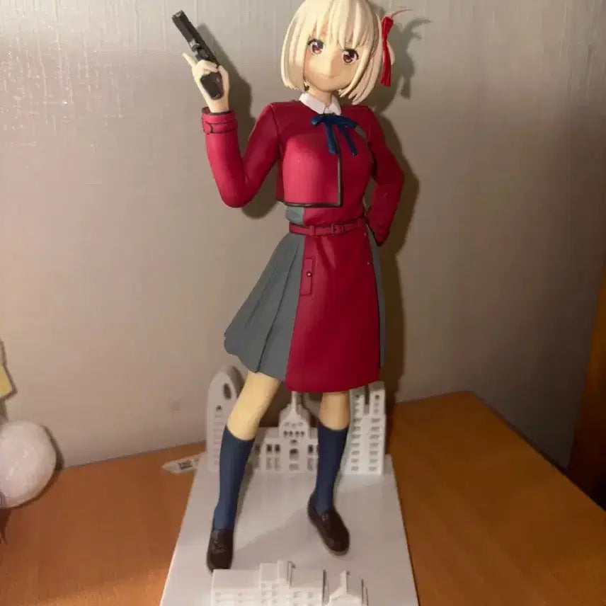 [BUNJANG] Lycoris Recoil Chisato Nishikigi Figure / 리코리스 리코일 니시키기 치사토 피규어