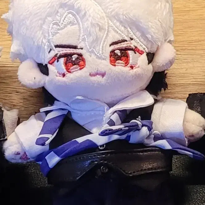 [BUNJANG] PLAVE Do-eunho 10ging Weplover Doll Clothes / 탈덕처분) 플레이브 도은호 10깅 웨포럽 인형옷 판매