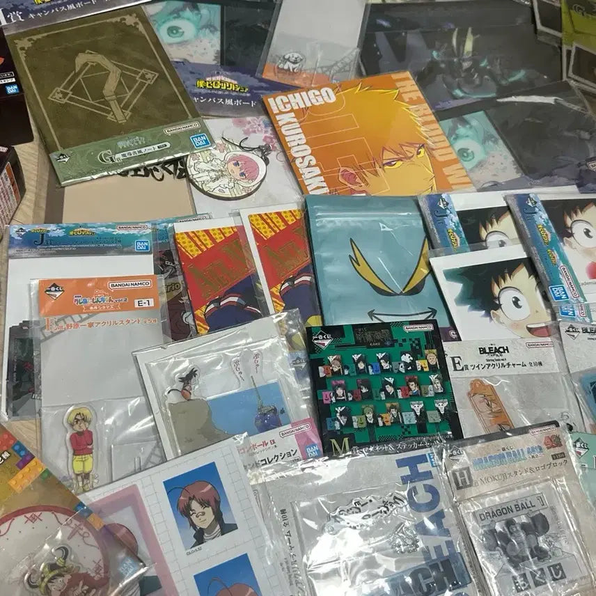 [BUNJANG] Ichiban Kuji Assorted Anime Prize Bundle (60+ Items) / 히로아카, 나루토, 귀멸의 칼날, 블리치, 드래곤볼 제일복권 하위상 60개 이상 일괄 판매