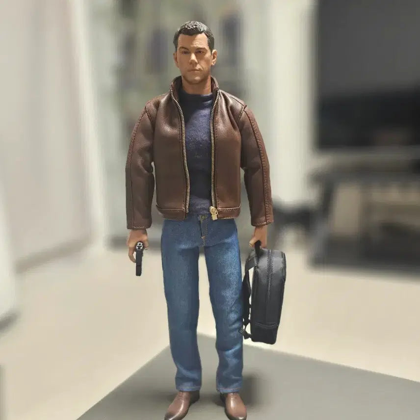 [BUNJANG] Matt Damon Jason Bourne 12-inch Figure / 12인치피규어 제임스 본 맷 데이먼