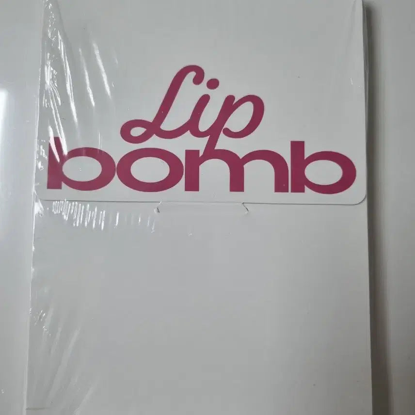 [BUNJANG] RE:CINE Lip Balm Album Sealed / 리센느 립밤 엘범 미개봉