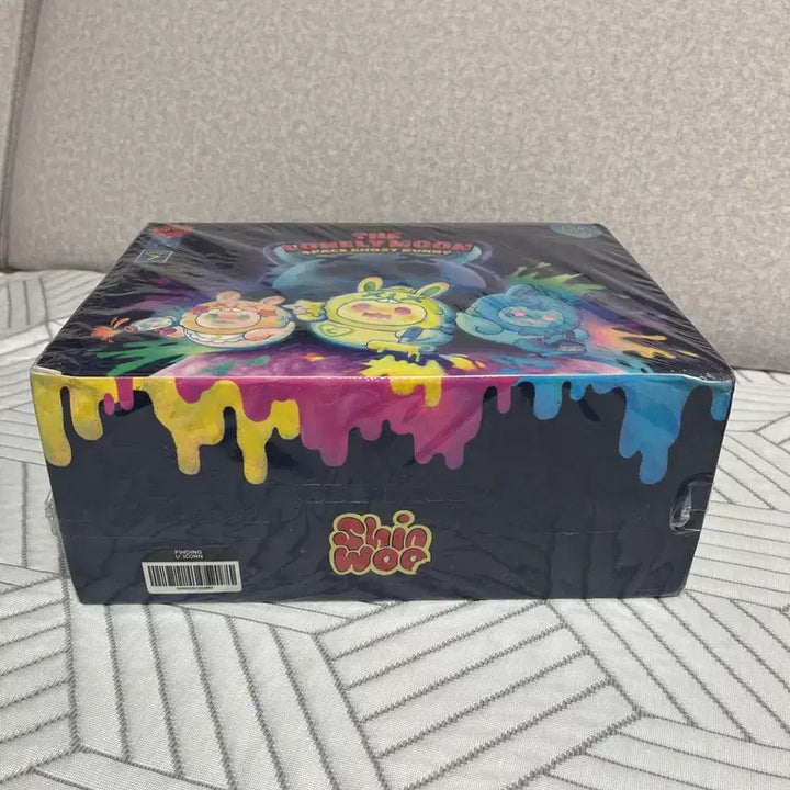 [BUNJANG] Shinwoo The Lonely Moon Space Ghost Bunny Figure Sealed Full Box / [미개봉/택포]신우 더론리문 스페이스고스트버니 미개봉 풀박스