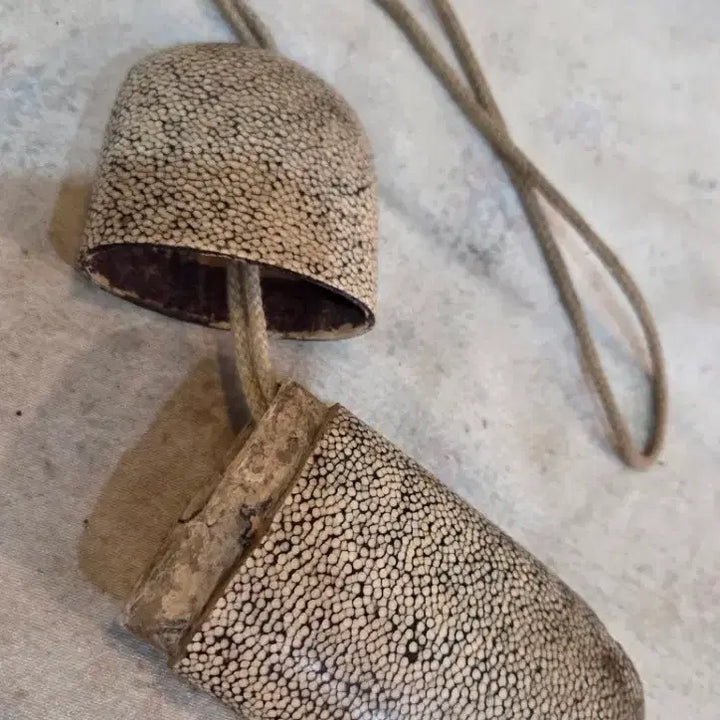 [BUNJANG] Joseon Dynasty Fish Skin Glasses Case / 조선시대 어피 안경집