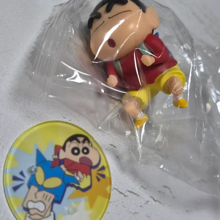 [BUNJANG] Crayon Shin-chan Figure with Stand / (새상품)짱구는못말려 피규어 스탠드 포함