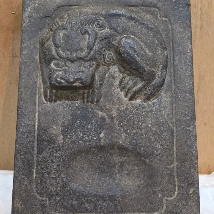 [BUNJANG] Fine Quality Gneiss Stone Haetae Inkstone / 연대좋은 곱돌 해태 벼루