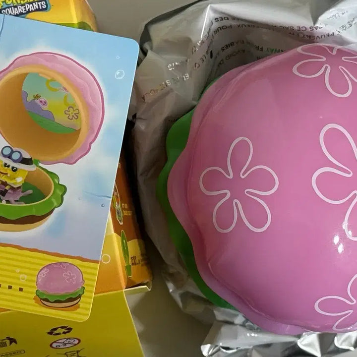 [BUNJANG] Pop Mart SpongeBob Krabby Patty Hamburger Jelly Patty Figure / 팝마트 스폰지밥 크래비 패티 햄버거 젤리패티 피규어 뚱이 해피밀