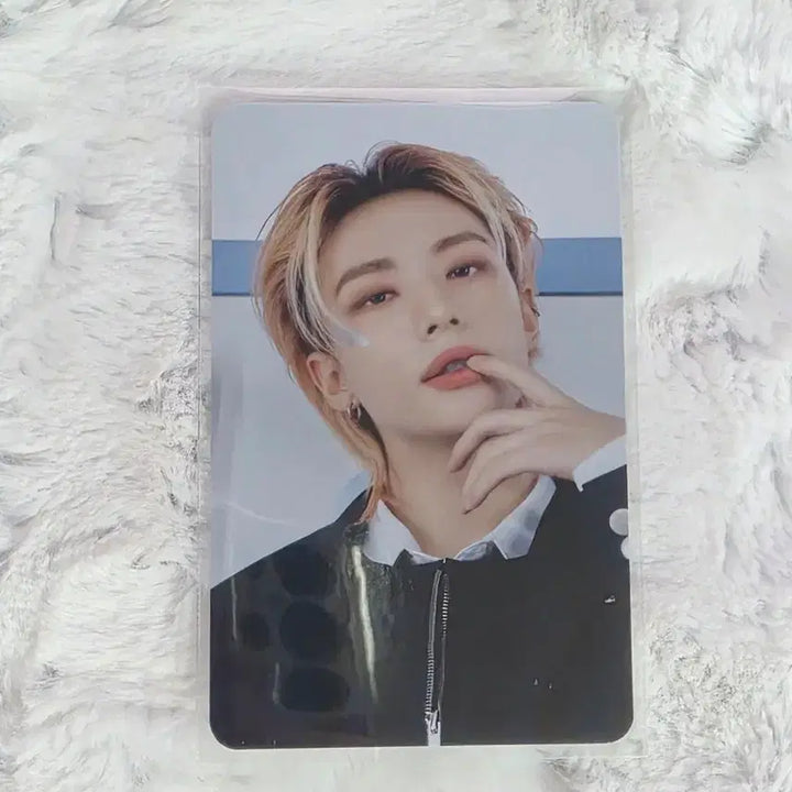 [BUNJANG] Stray Kids Hyunjin Pilot Fanmeeting Photocard / 현진 파일럿 팬미팅 포카