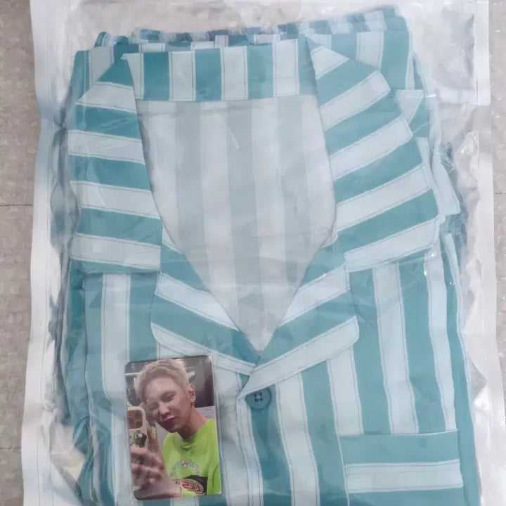[BUNJANG] SHINee 18th Anniversary Pajama Set KEY / 샤이니 18주년 파자마(KEY)미개봉