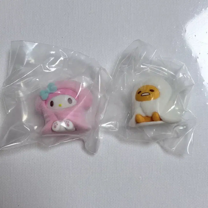 [BUNJANG] Sanrio Characters Fluffy Figure Bundle Set - My Melody, Gudetama / [일괄] 산리오 캐릭터즈 이불 플로키 피규어 마이멜로디 마멜 구데타마