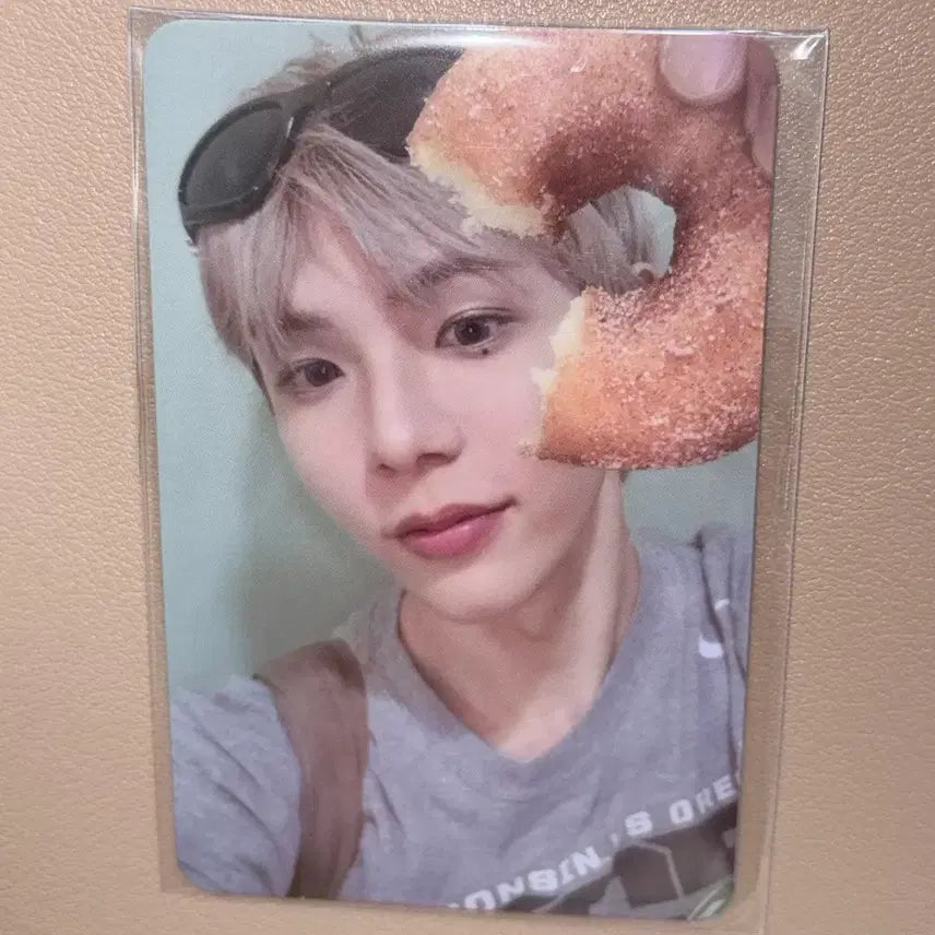 [BUNJANG] RIIZE 1st Mini Album Shotaro Donut Photocard / 라이즈 1st 미니앨범 쇼타로 도넛 포카