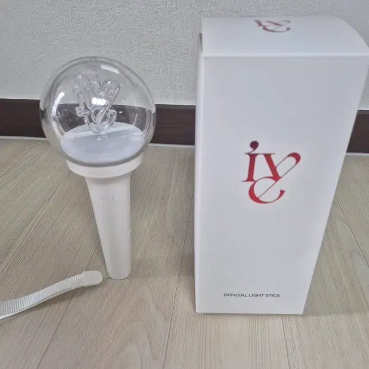 [BUNJANG] IVE Official Lightstick Ver.1 / 아이브 응원봉 ver1