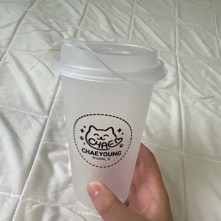 [BUNJANG] fromis_9 Lee Chaeyoung Birthday Cafe Cup / 프로미스나인 이채영 생일카페 컵