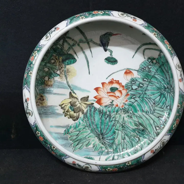 [BUNJANG] Chinese Qing Dynasty Kangxi Period Celadon Porcelain Brush Washer with Lotus Decoration / (수원만물)청대 강희년제 연화문 대 필새