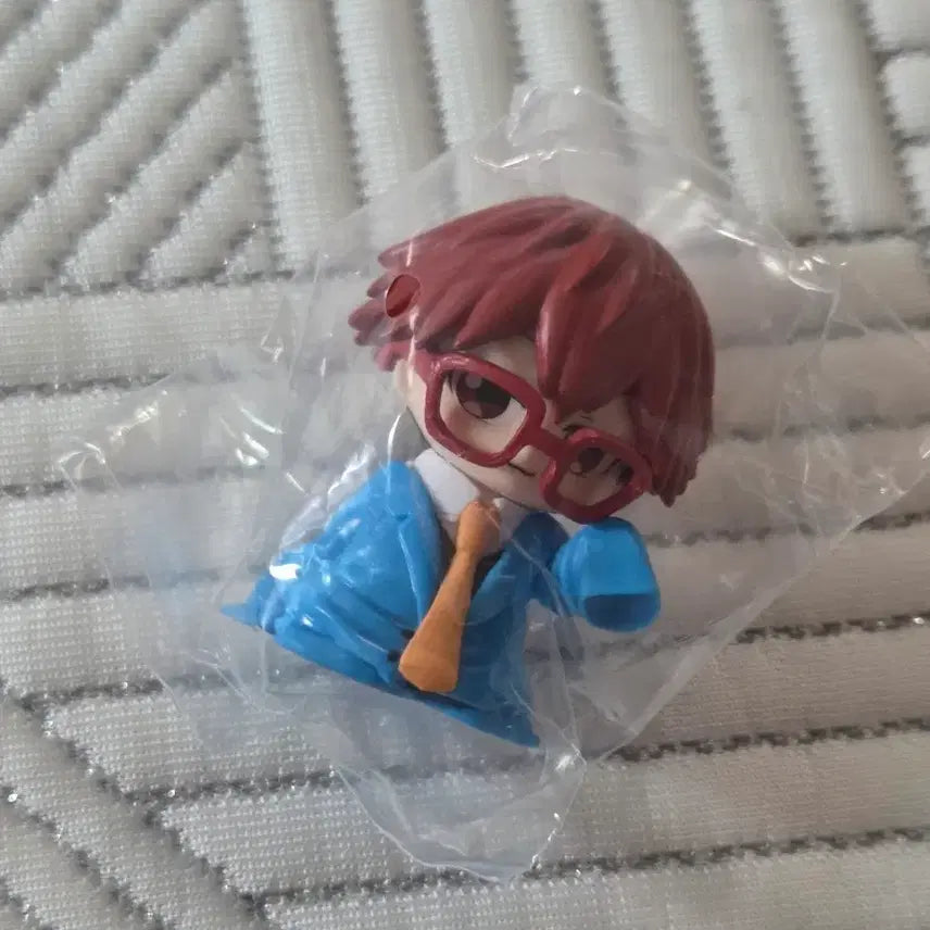 [BUNJANG] Oblivion Battery Shunpei Garment Figure / 망각 배터리 가챠 교복 슌페이 피규어 미개봉