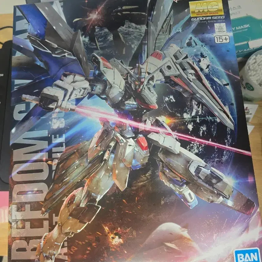 [BUNJANG] Bandai Gundam Seed MG Freedom 2.0 Gundam Z.A.T.E. Model Kit / 반다이 건담 시드 MG 프리덤 2.0 건담 Z.A.T.E. 모델 키트ㄱ