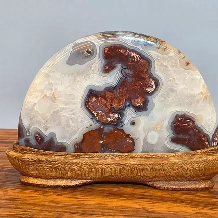 [BUNJANG] Unique Color Agate Mineral Stone with Poodle Dog Motif / 26081717 좋은 기운을 주고 푸들 강아지 문양이 독특한 컬러마노석 광물 수석 팝니다