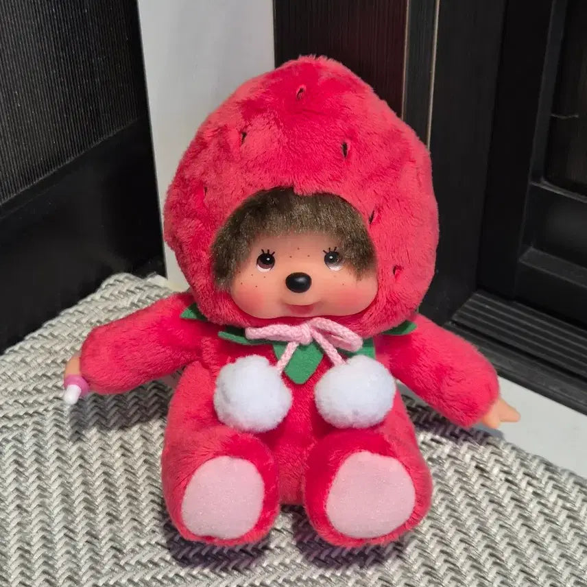 [BUNJANG] Limited Edition Regional Strawberry Monchhichi Doll / 지역한정 딸기 몬치치 인형