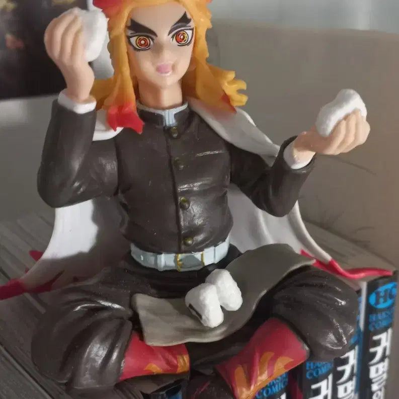[BUNJANG] Demon Slayer Kyojuro Rengoku Figure / 귀멸의 칼날 렌고쿠 피규어