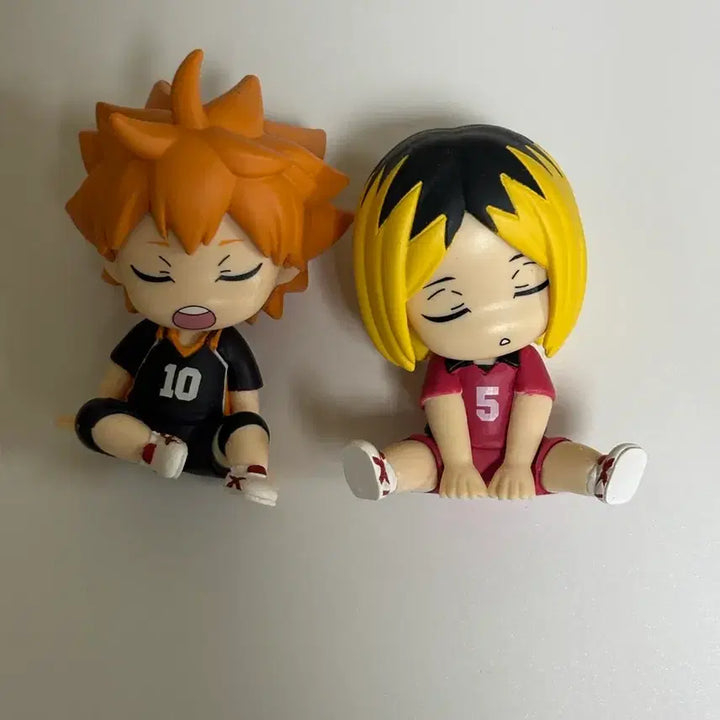 [BUNJANG] Hinata Shoyo &amp; Kozume Kenma "Shoulder Tap" Figure Set / 히나타 쇼요 + 코즈메 켄마 어깨쿵 피규어