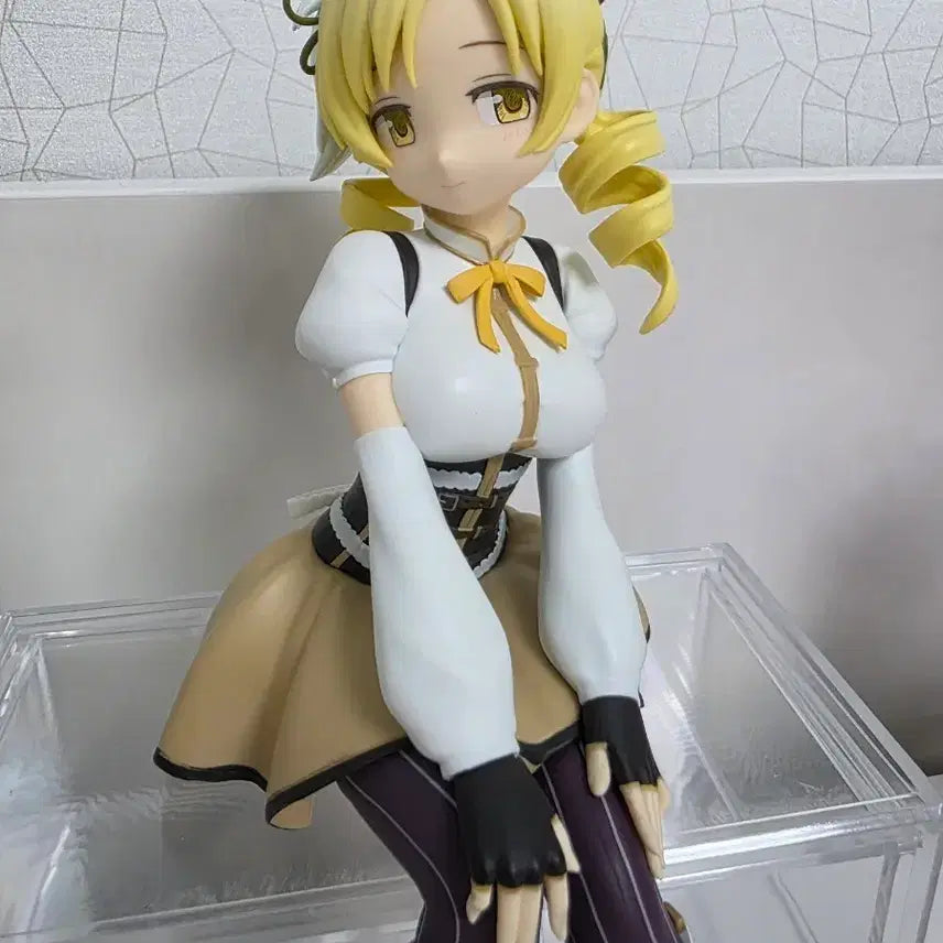 [BUNJANG] Madoka Magica Mami Tomoe Figure / 마법소녀 마도카 마기카 마미 피규어